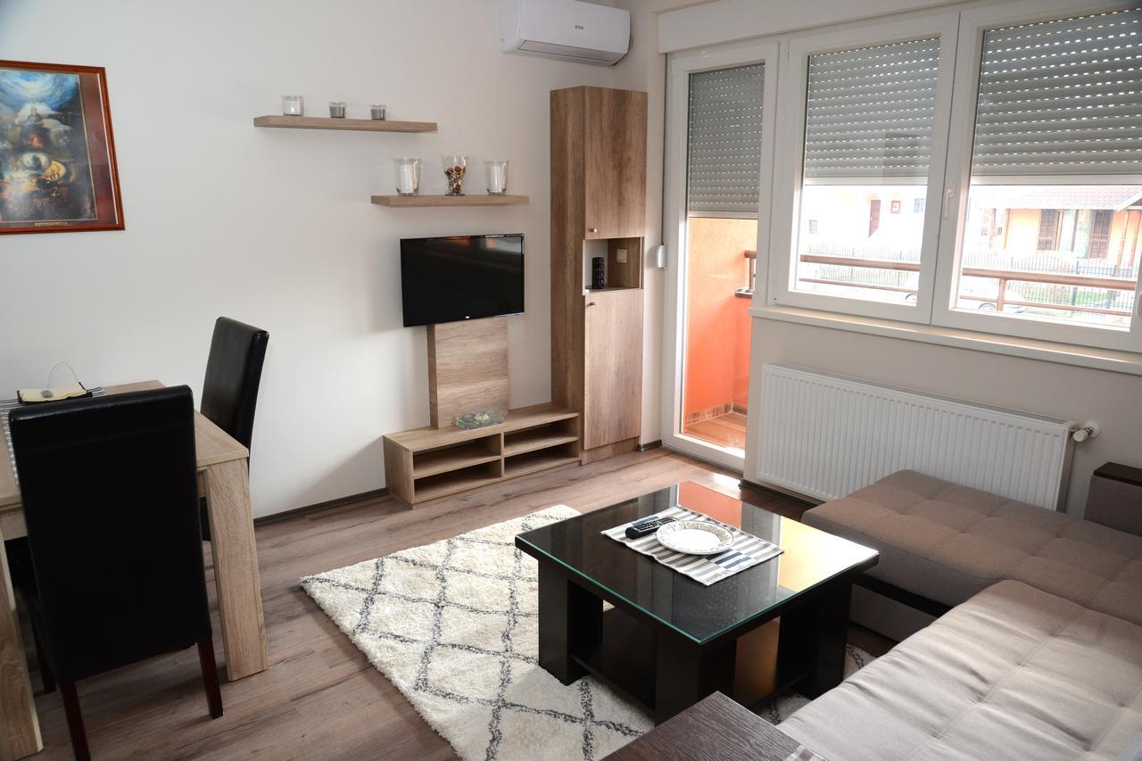 "Sonja Apartman" Jagodina Exterior photo